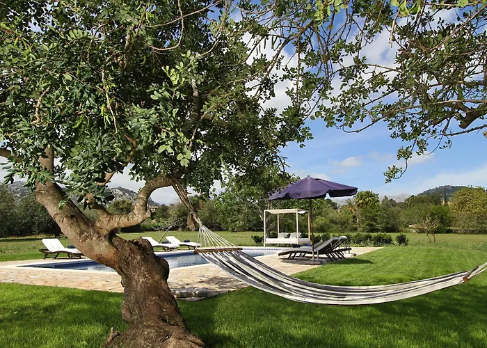 Olivo De La Roca Villa *