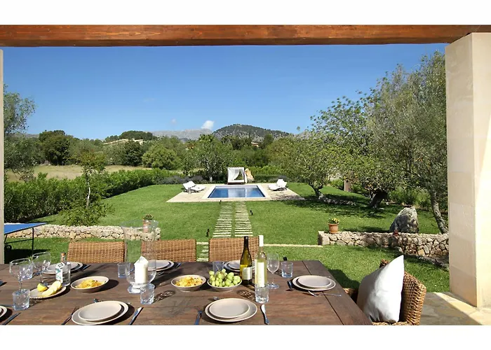 Olivo De La Roca Villa