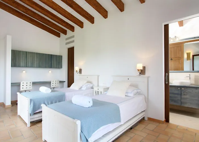 Olivo De La Roca Villa Pollensa