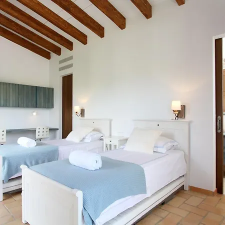Olivo De La Roca Villa Pollença